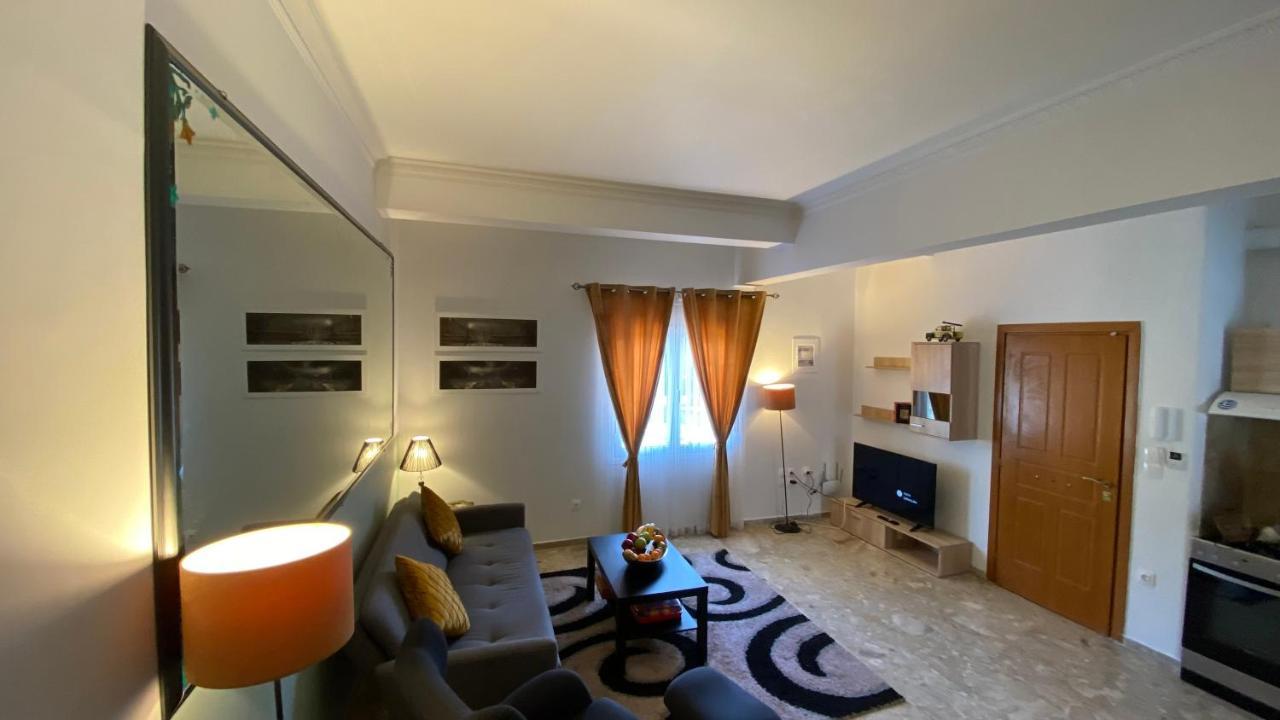Patras Golden Suite Esterno foto