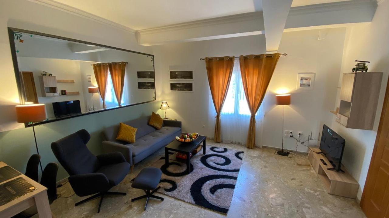 Patras Golden Suite Esterno foto