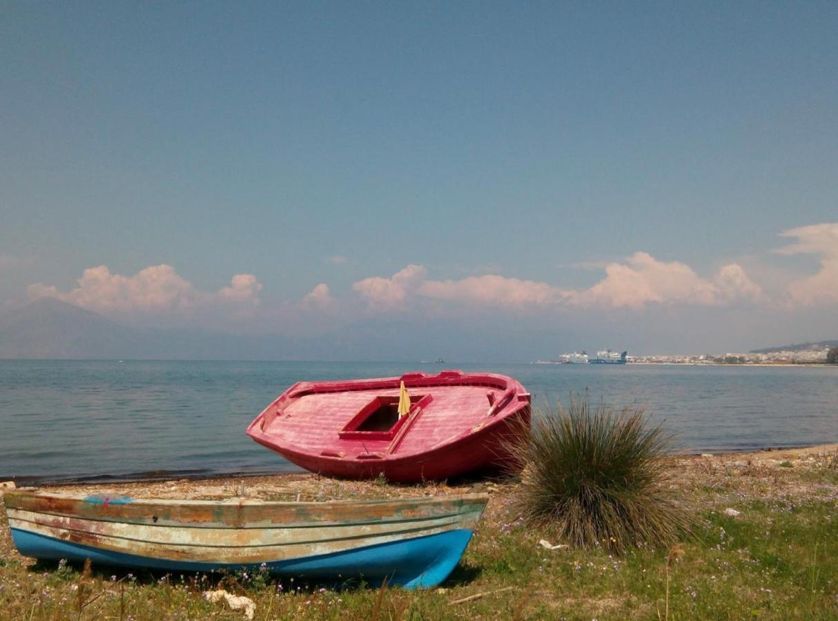 Patras Golden Suite Esterno foto